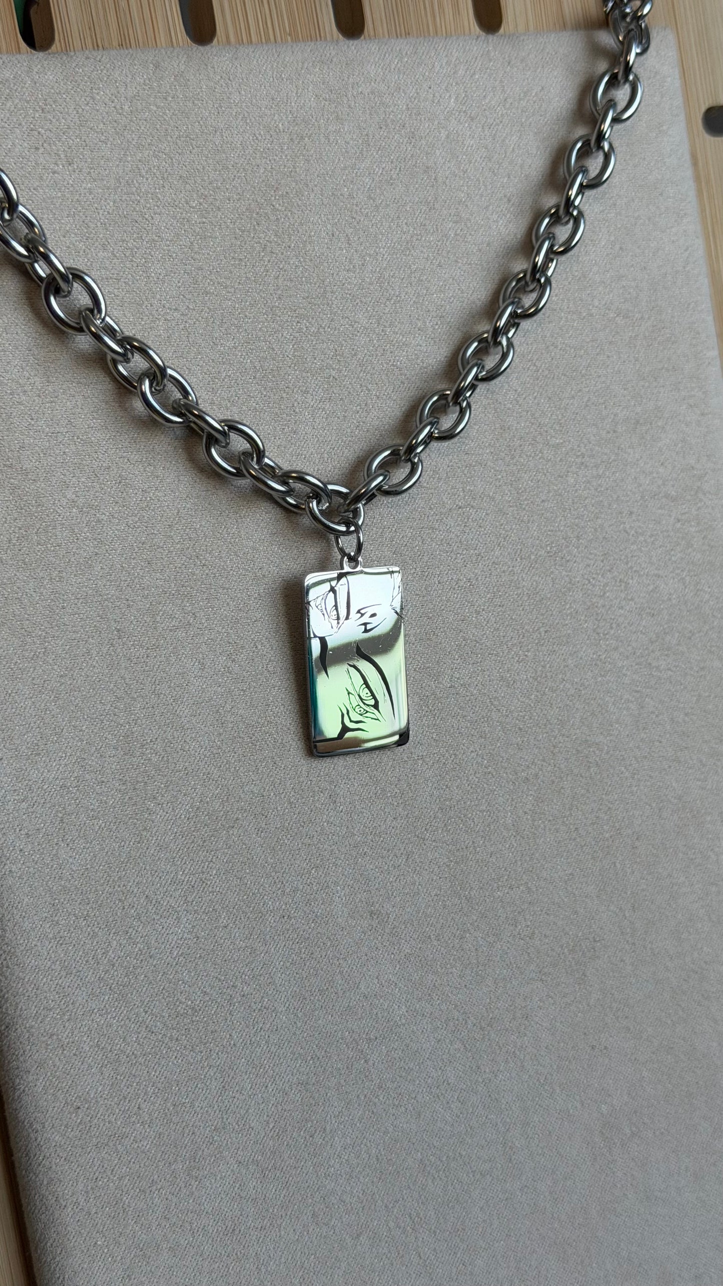 KING OF CURSE NECKLACE