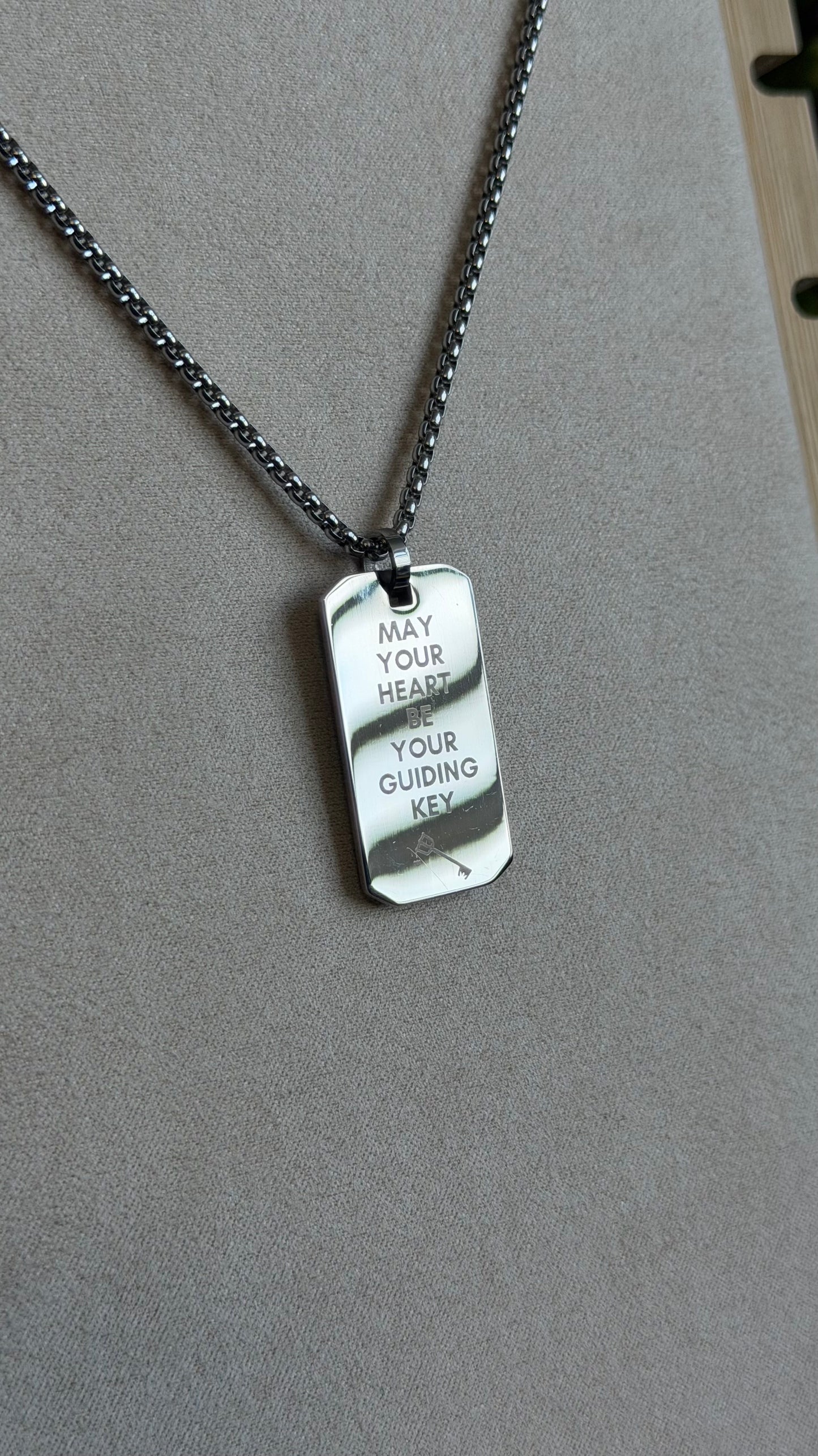 KH NECKLACE